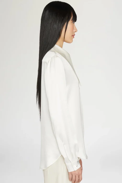 Genziana Ivory